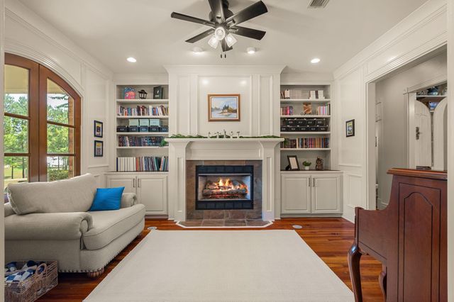 18 Eric Nobles Ln., Sumrall, MS 39482