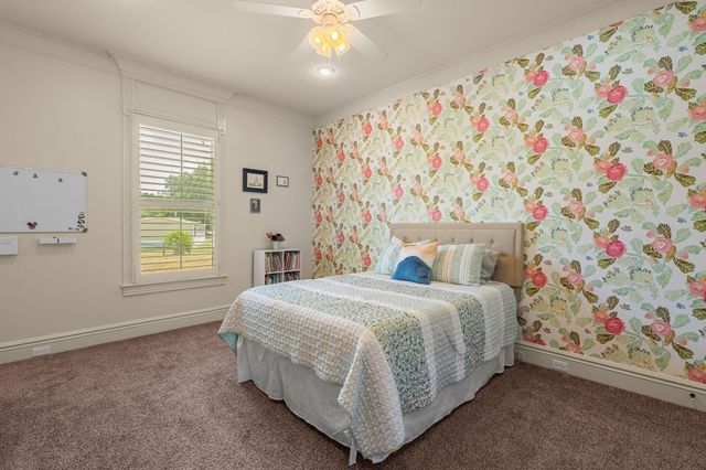 18 Eric Nobles Ln., Sumrall, MS 39482