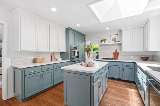 1637 Escobita Avenue, Palo Alto, CA 94306
