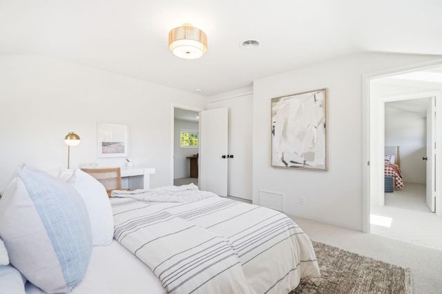 1637 Escobita Avenue, Palo Alto, CA 94306