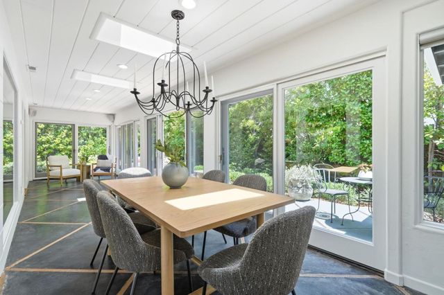 1637 Escobita Avenue, Palo Alto, CA 94306