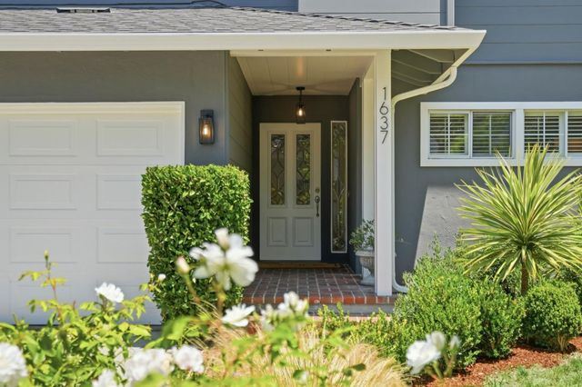 1637 Escobita Avenue, Palo Alto, CA 94306