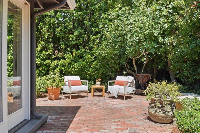 1637 Escobita Avenue, Palo Alto, CA 94306
