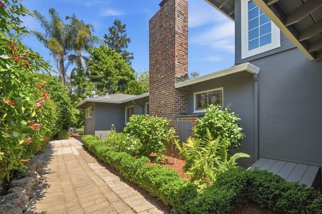 1637 Escobita Avenue, Palo Alto, CA 94306