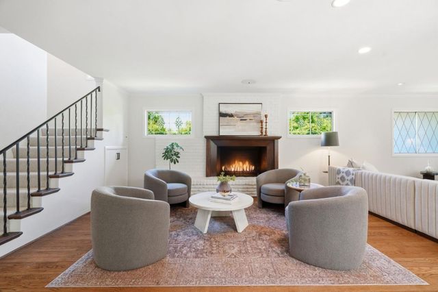 1637 Escobita Avenue, Palo Alto, CA 94306