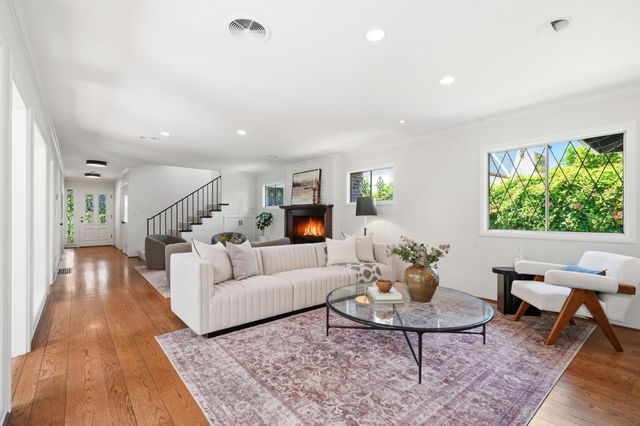 1637 Escobita Avenue, Palo Alto, CA 94306