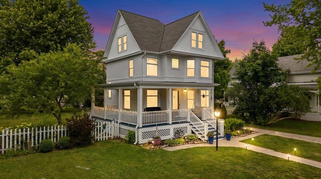 431 N Milwaukee STREET, Port Washington, WI 53074