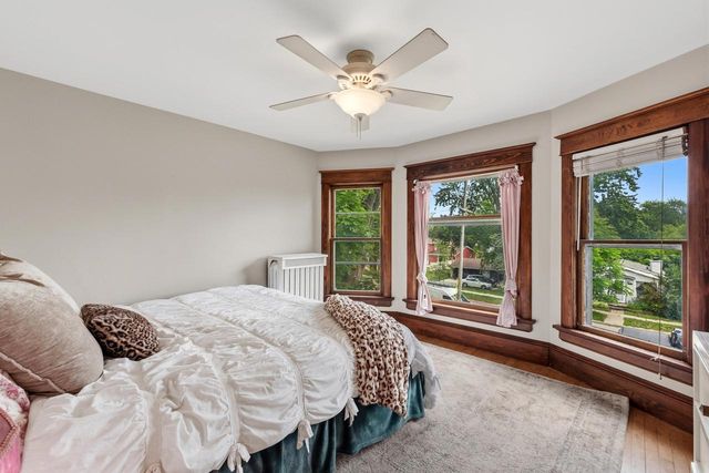431 N Milwaukee STREET, Port Washington, WI 53074