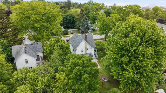 431 N Milwaukee STREET, Port Washington, WI 53074