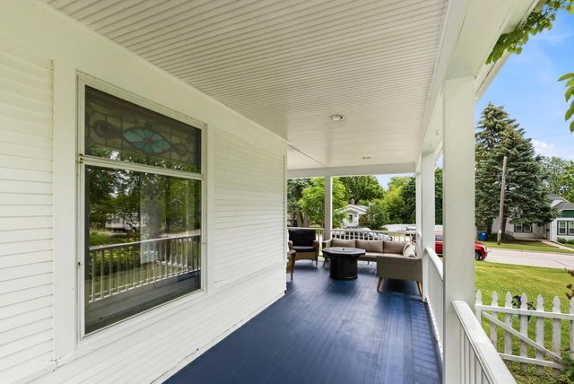 431 N Milwaukee STREET, Port Washington, WI 53074