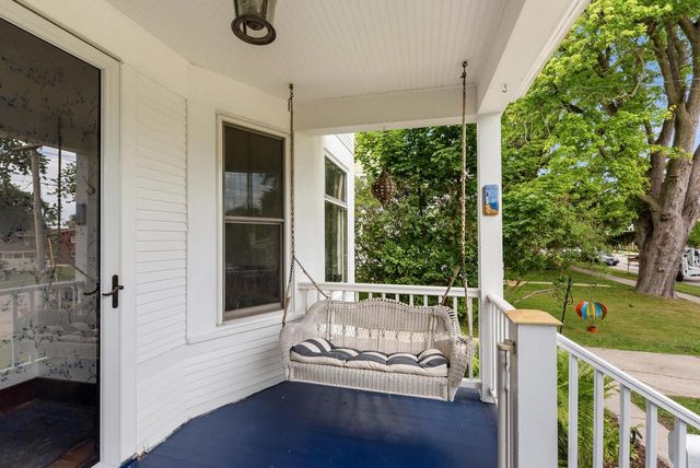 431 N Milwaukee STREET, Port Washington, WI 53074