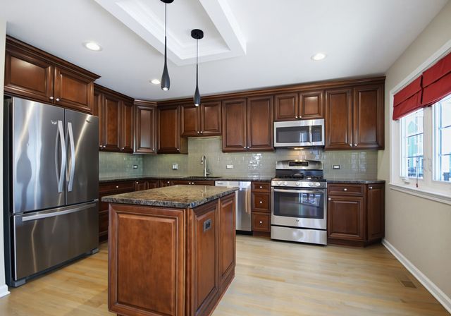 1815 Crain Street, Evanston, IL 60202
