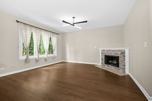 1815 Crain Street, Evanston, IL 60202