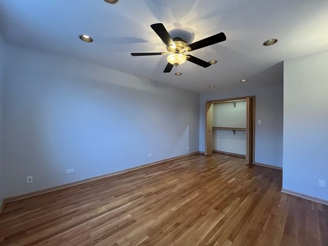 449 W 37th Street 2, Chicago, IL 60609