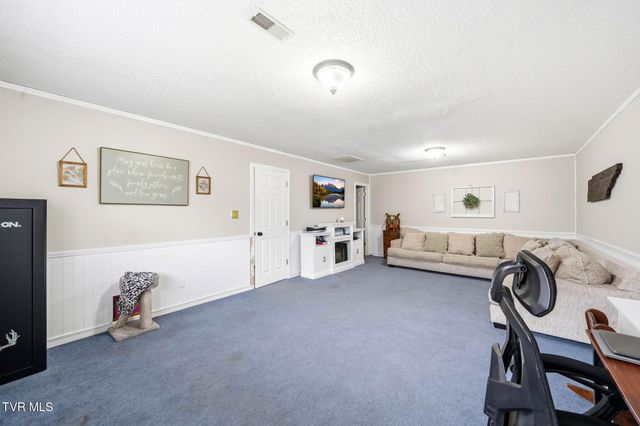 410 Neal Drive, Bluff City, TN 37618