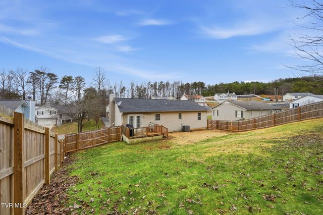 410 Neal Drive, Bluff City, TN 37618