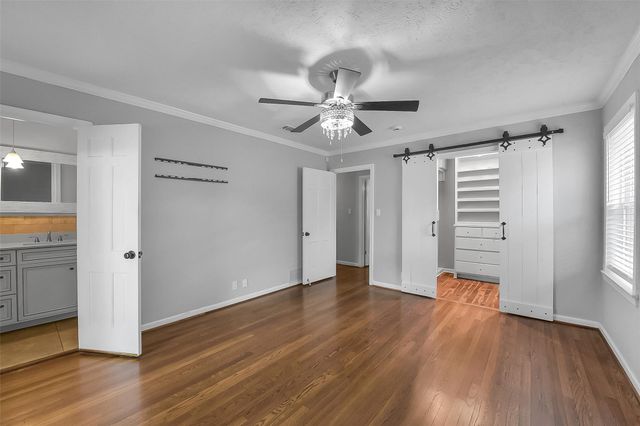 9623 Val Verde Street, Houston, TX 77063