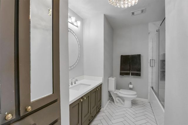 9623 Val Verde Street, Houston, TX 77063