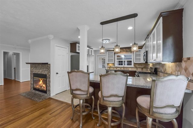 9623 Val Verde Street, Houston, TX 77063