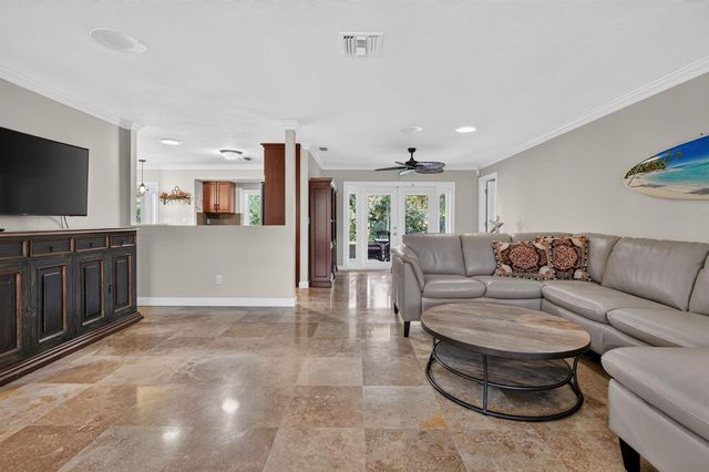 8797 SE SHARON Street, Hobe Sound, FL 33455