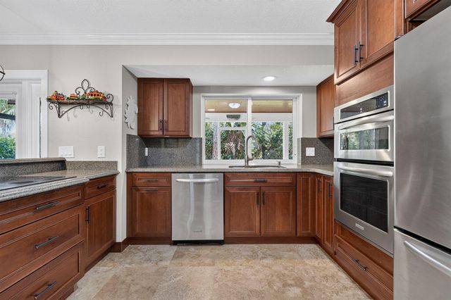 8797 SE SHARON Street, Hobe Sound, FL 33455