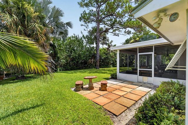 8797 SE SHARON Street, Hobe Sound, FL 33455