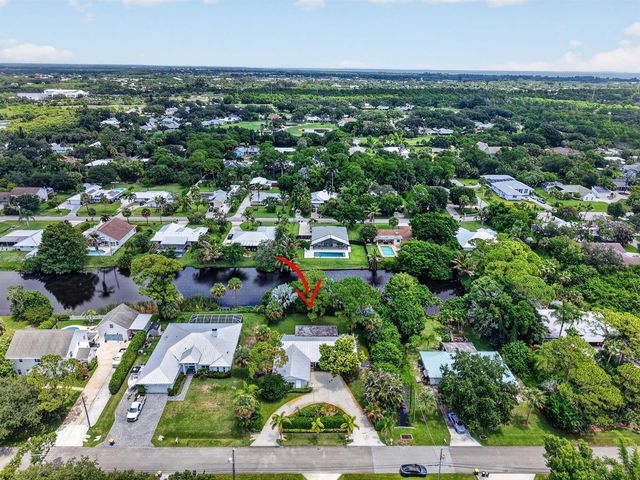 8797 SE SHARON Street, Hobe Sound, FL 33455