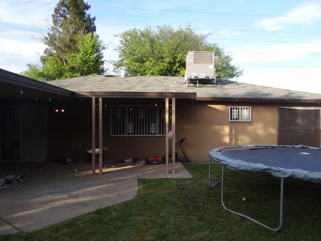4445 N Emerson Avenue, Fresno, CA 93705