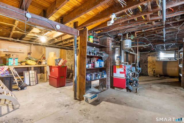 14 Dalewood Drive, Norwich, CT 06360