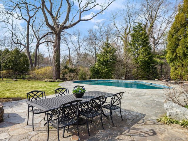 18 Tamarac Trail, Harrison, NY 10528