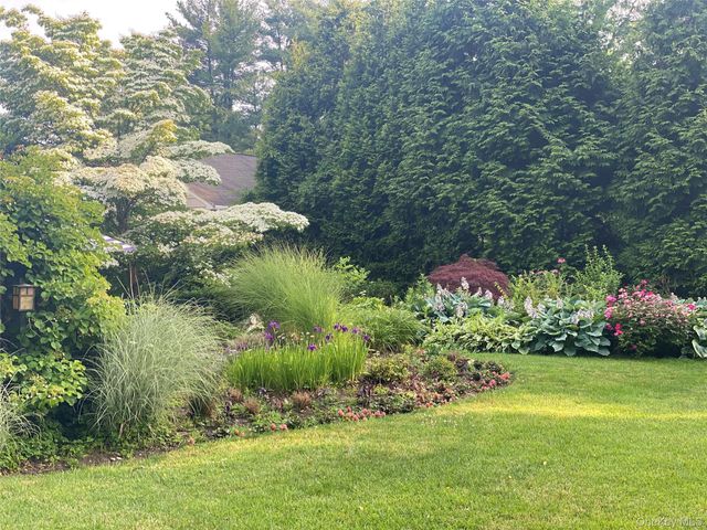 18 Tamarac Trail, Harrison, NY 10528