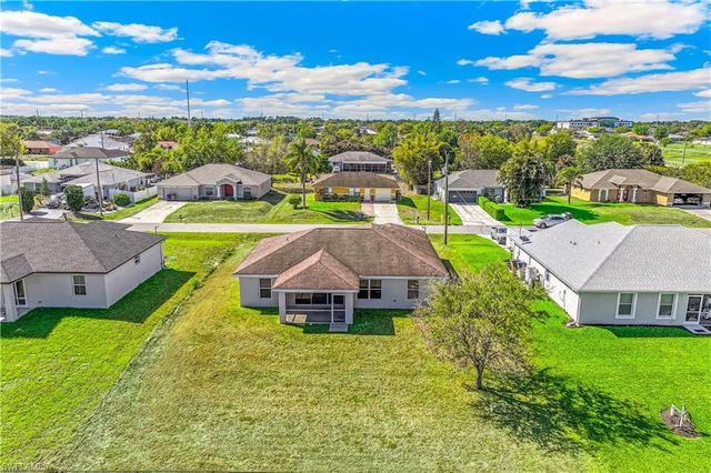 3320 9th ST W, Lehigh Acres, FL 33971