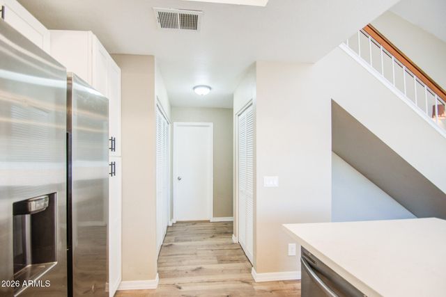 2201 N COMANCHE Drive 1055, Chandler, AZ 85224