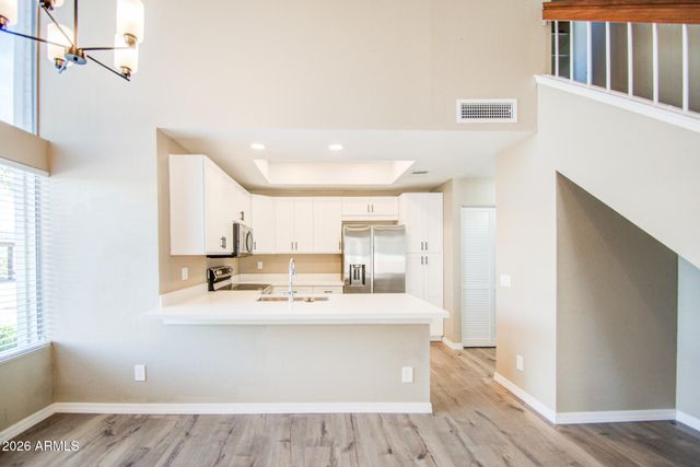 2201 N COMANCHE Drive 1055, Chandler, AZ 85224