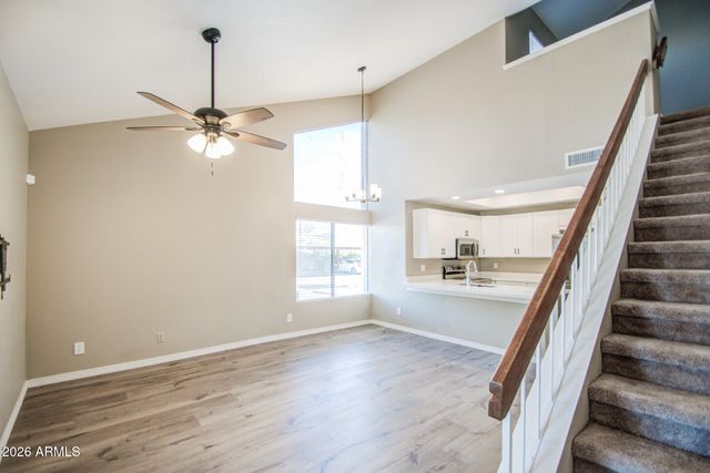 2201 N COMANCHE Drive 1055, Chandler, AZ 85224