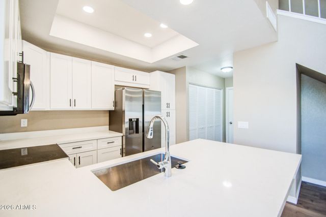 2201 N COMANCHE Drive 1055, Chandler, AZ 85224