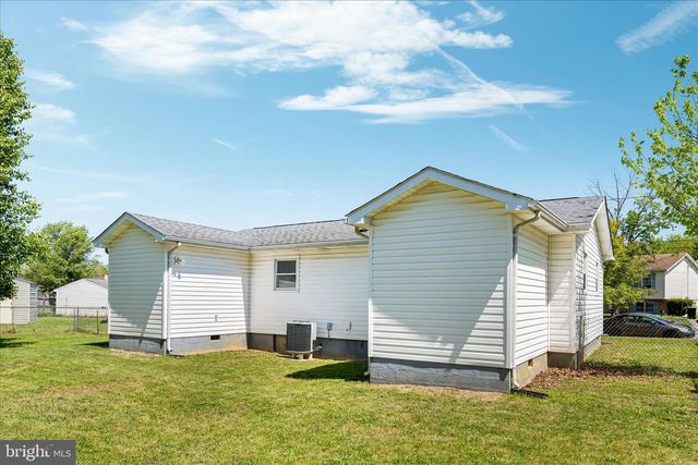 609 EWELL ST, Winchester, VA 22601