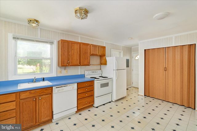 609 EWELL ST, Winchester, VA 22601