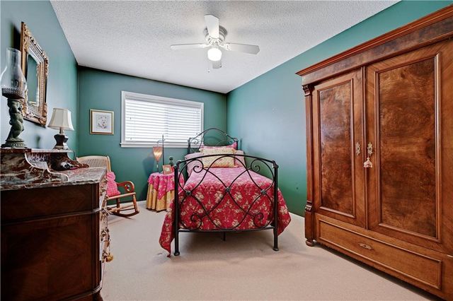 5308 W 103rd Terrace, Overland Park, KS 66207