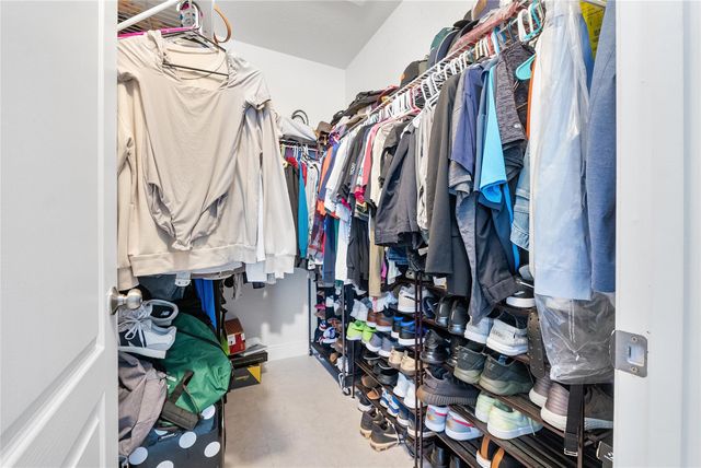 8211 NW 74th Ave, Tamarac, FL 33321