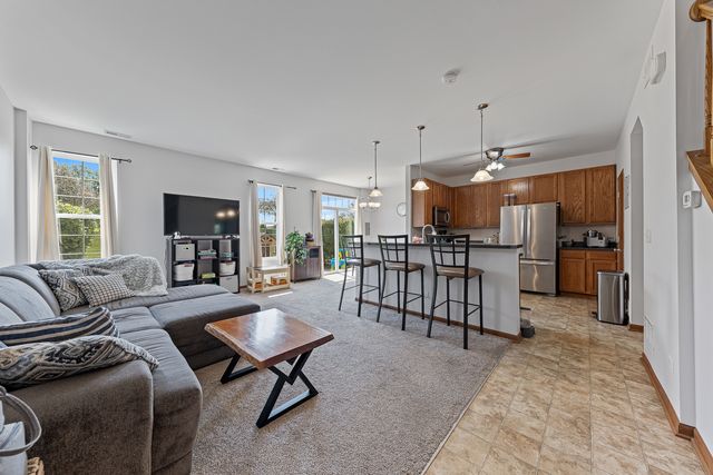15263 Kenmare Circle, Manhattan, IL 60442