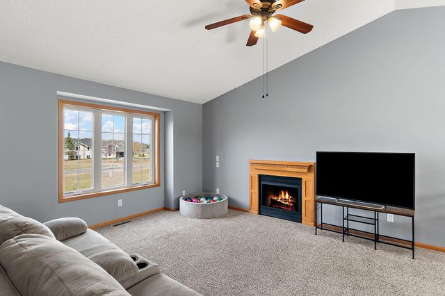 13813 298th Avenue, Princeton, MN 55371