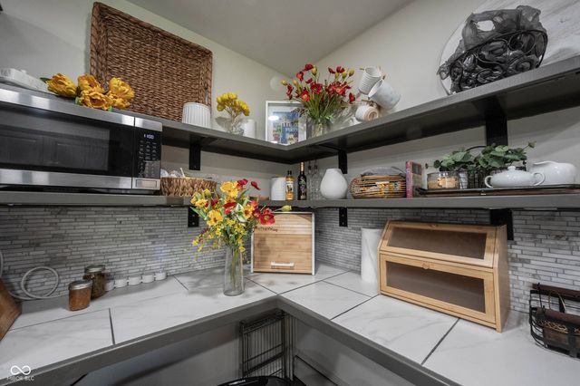 5349 Seneca Drive, Indianapolis, IN 46220