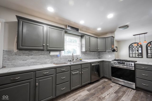 5349 Seneca Drive, Indianapolis, IN 46220