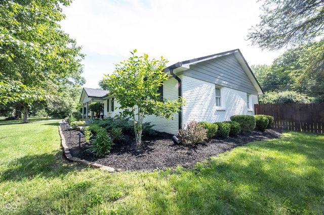 5349 Seneca Drive, Indianapolis, IN 46220