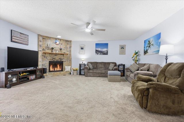 1618 WINDY OAKS Drive W, Jacksonville, FL 32225