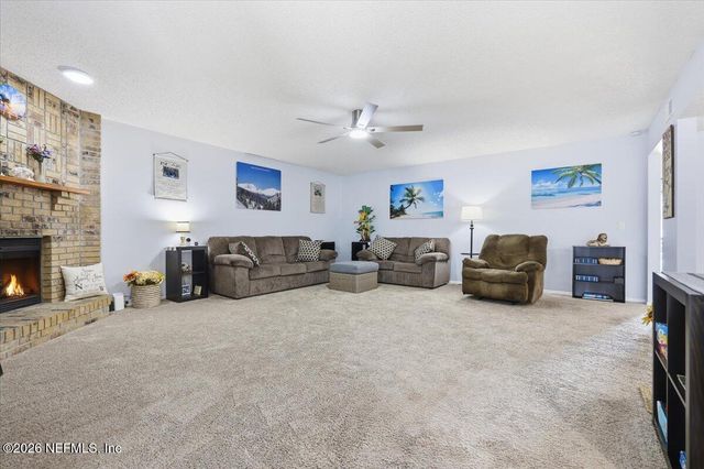 1618 WINDY OAKS Drive W, Jacksonville, FL 32225