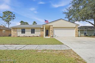 1618 WINDY OAKS Drive W, Jacksonville, FL 32225