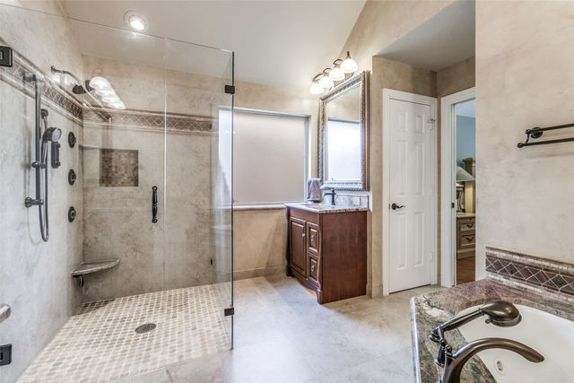 3840 Walden Way, Dallas, TX 75287