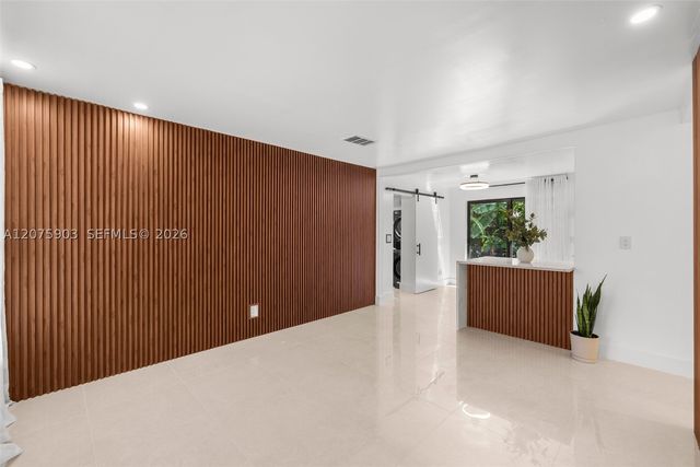 5741 Simms St, Hollywood, FL 33021